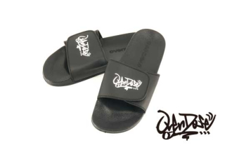 BB-SS-006  BUZZ BREAK  OVERDOSE Shower Sandals Black (Size M)